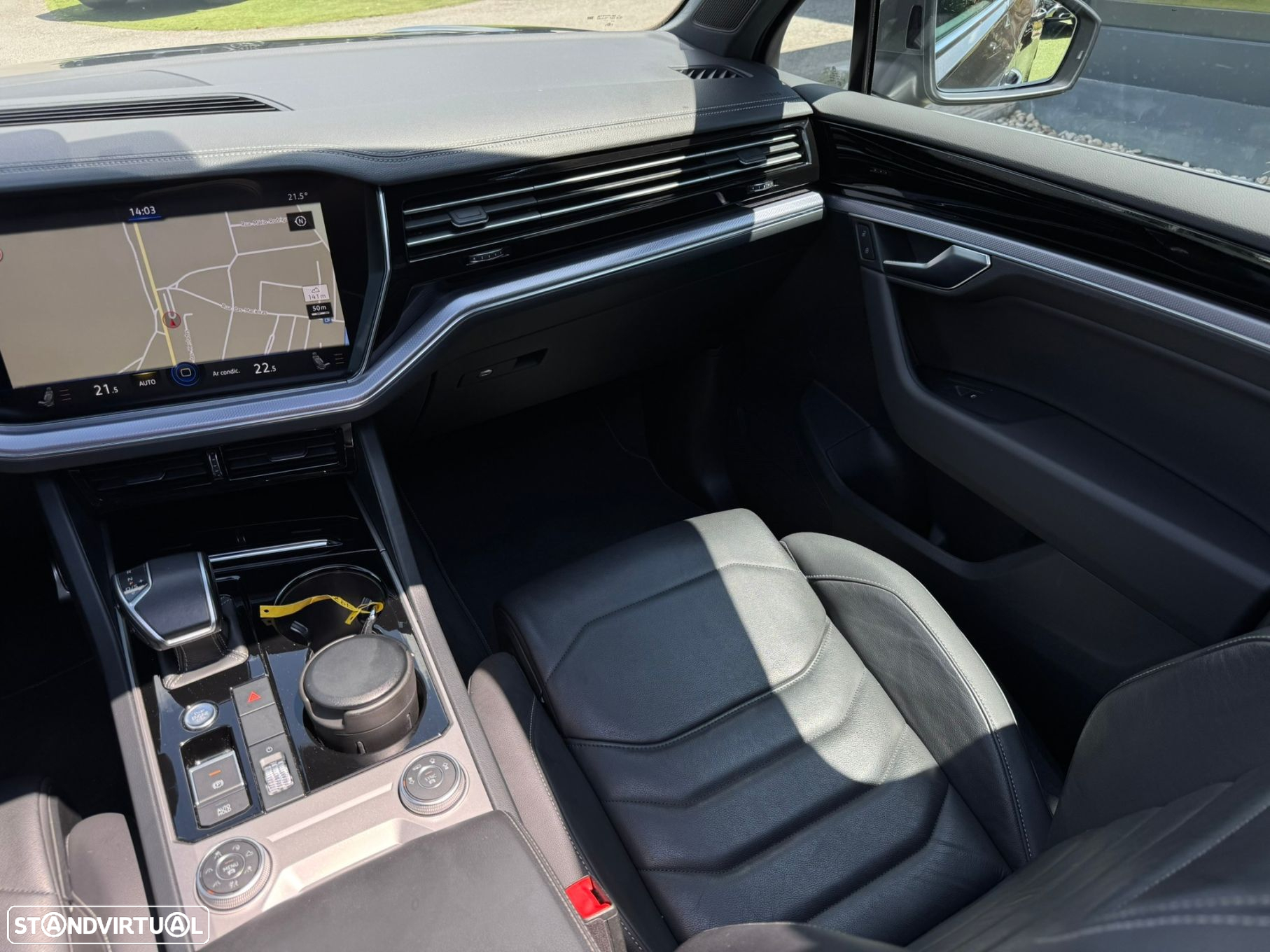 VW Touareg 3.0 TDI V6 R-Line - 27