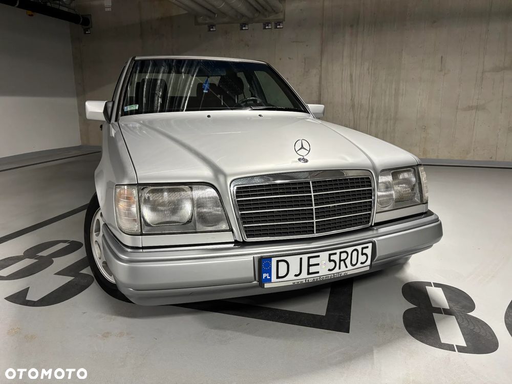 Mercedes-Benz Klasa E - 1