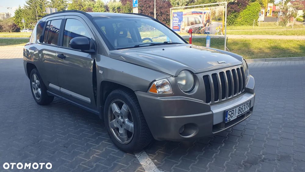 Jeep Compass 2.4I 4x4 Sport - 2