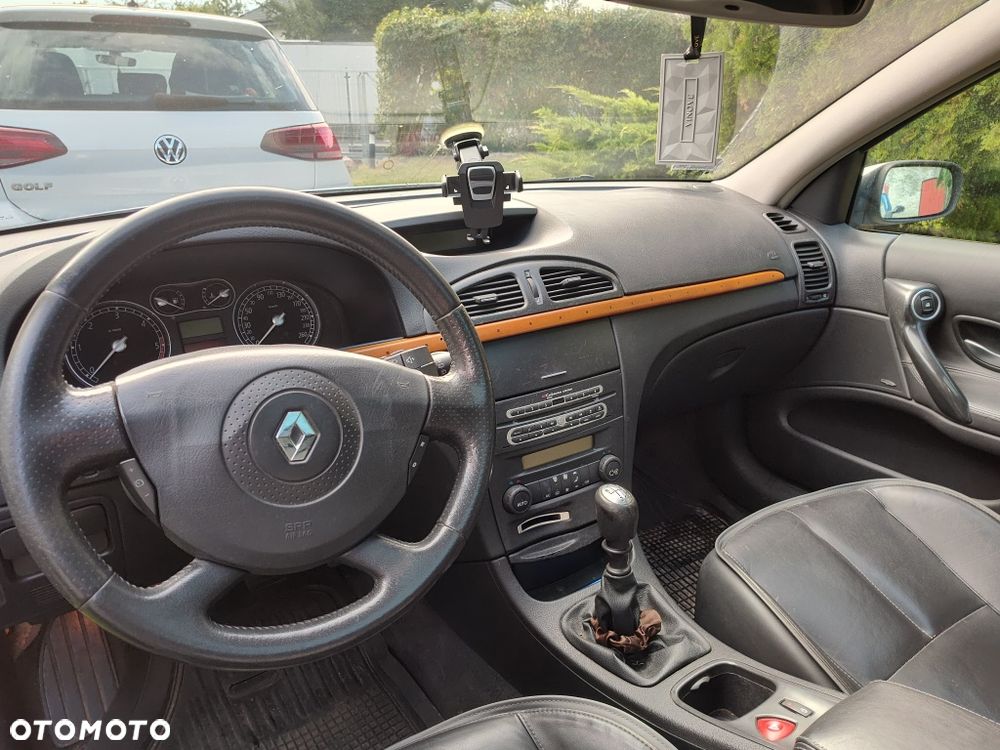 Renault Laguna - 8