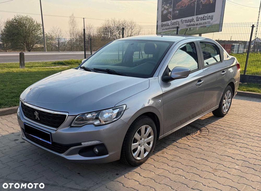 Peugeot 301 - 1