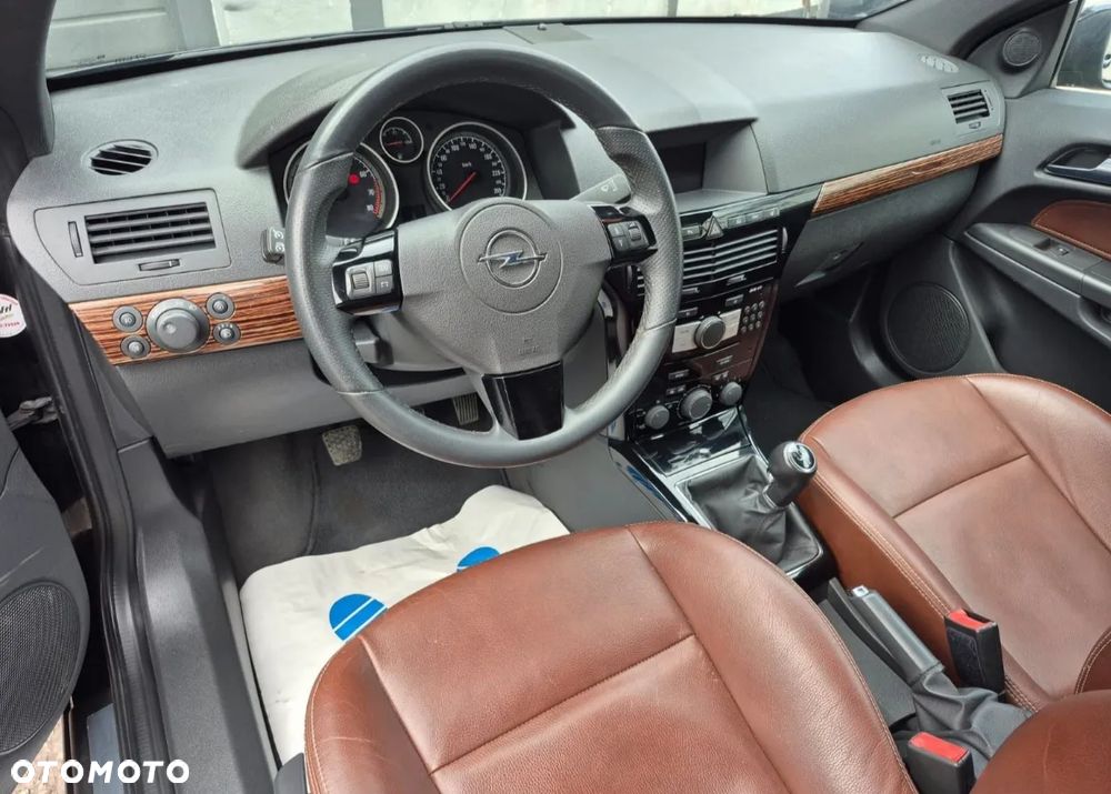 Opel Astra 1.8 Endless Summer - 13