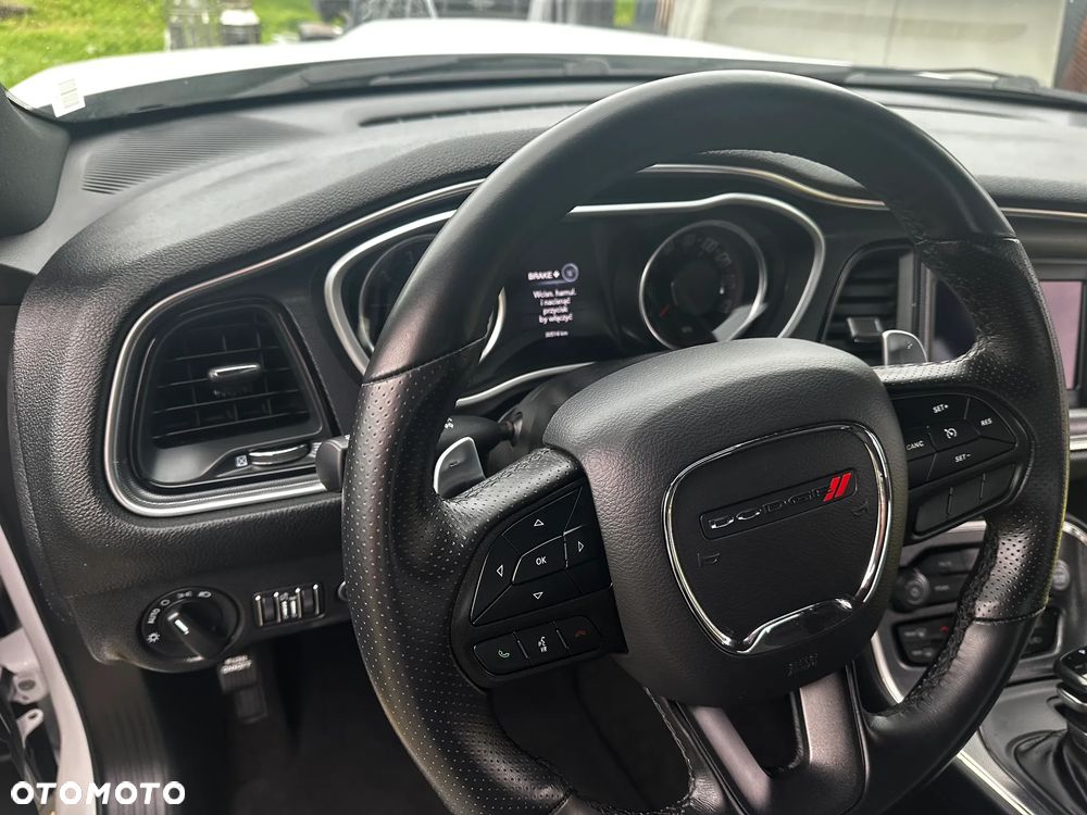 Dodge Challenger 5.7 R/T - 14
