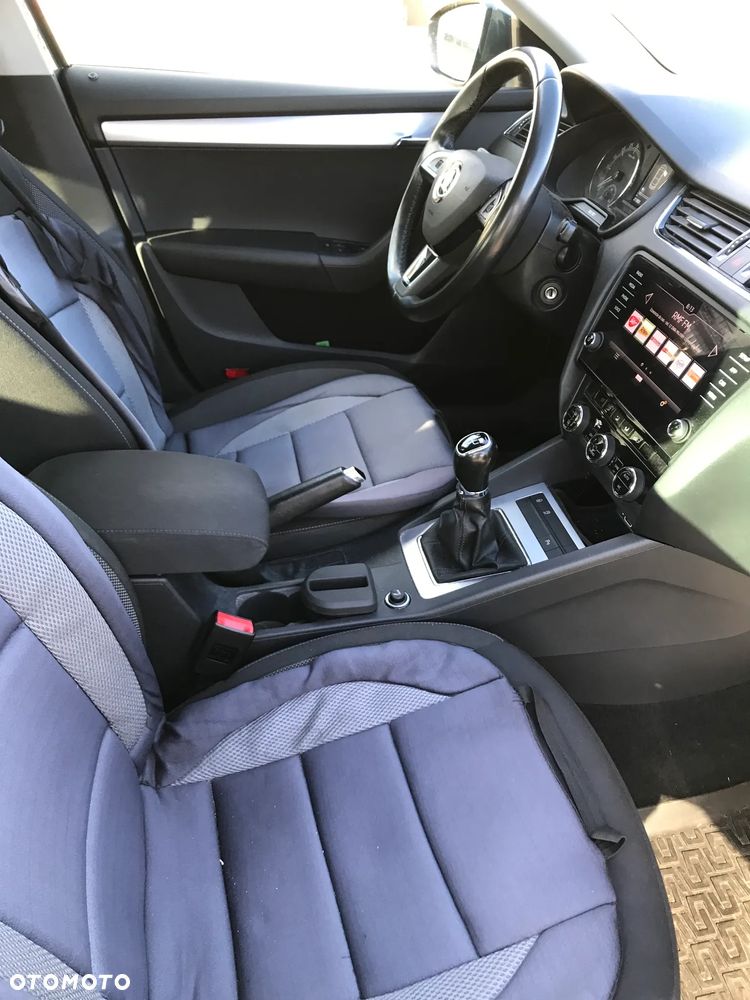 Skoda Octavia 1.6 TDI Ambition - 9