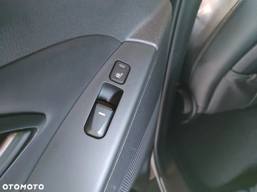 Hyundai ix35 1.6 GDI Premium 2WD - 18