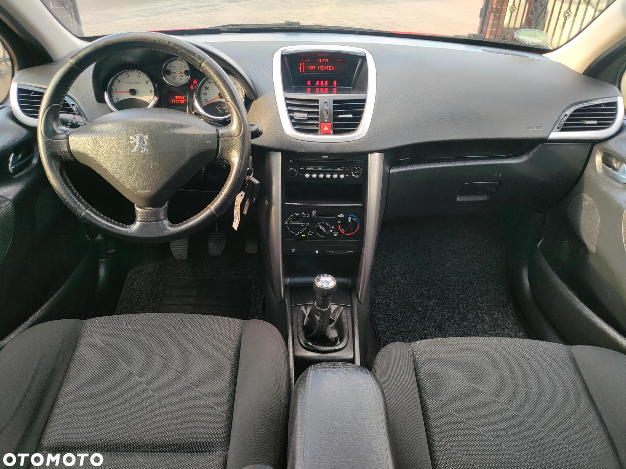 Peugeot 207 1.6 VTi Sporty - 8