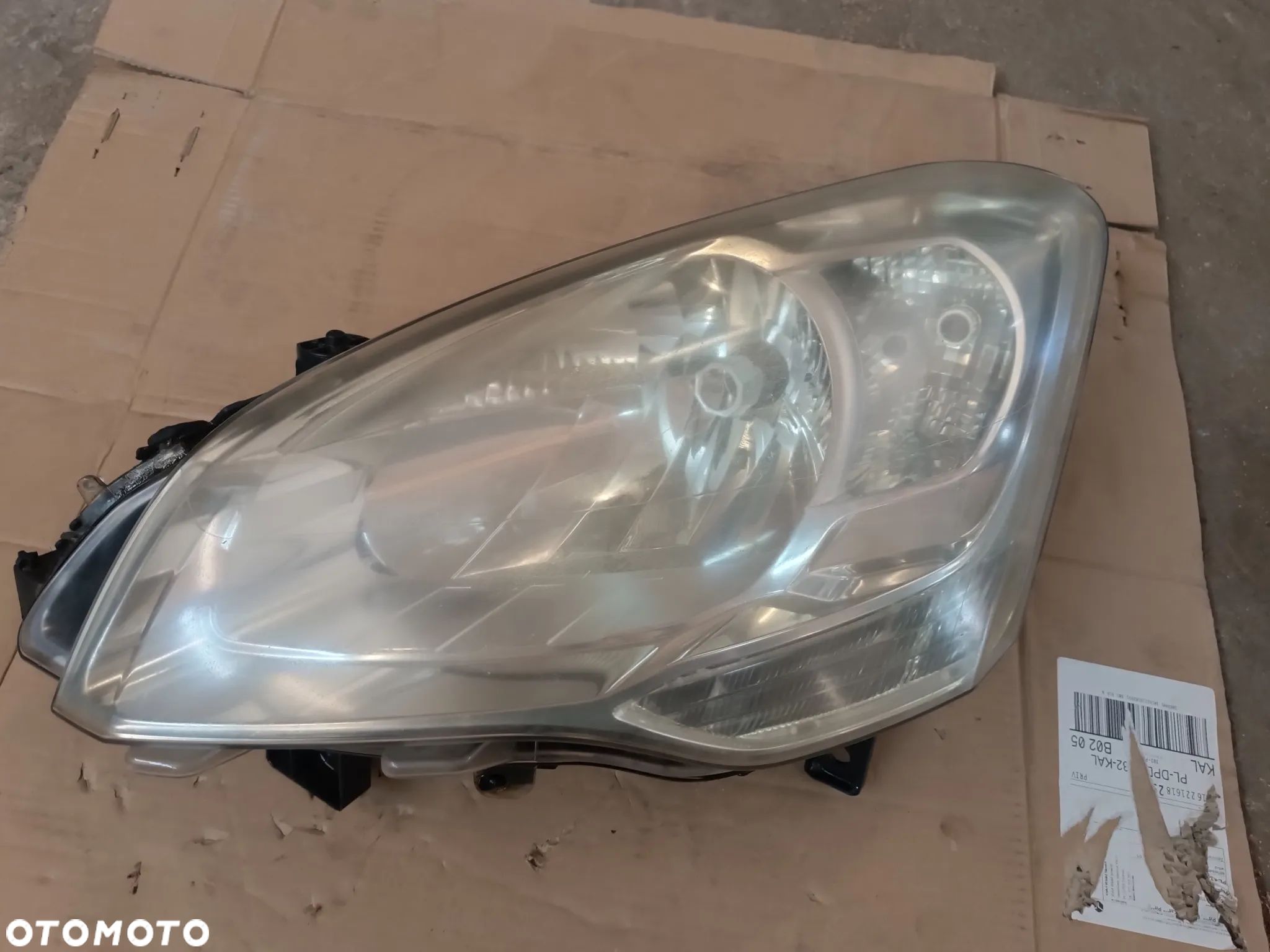 LAMPA PRZÓD PRZEDNIA LEWA PEUGEOT PARNER II LIFT - 1
