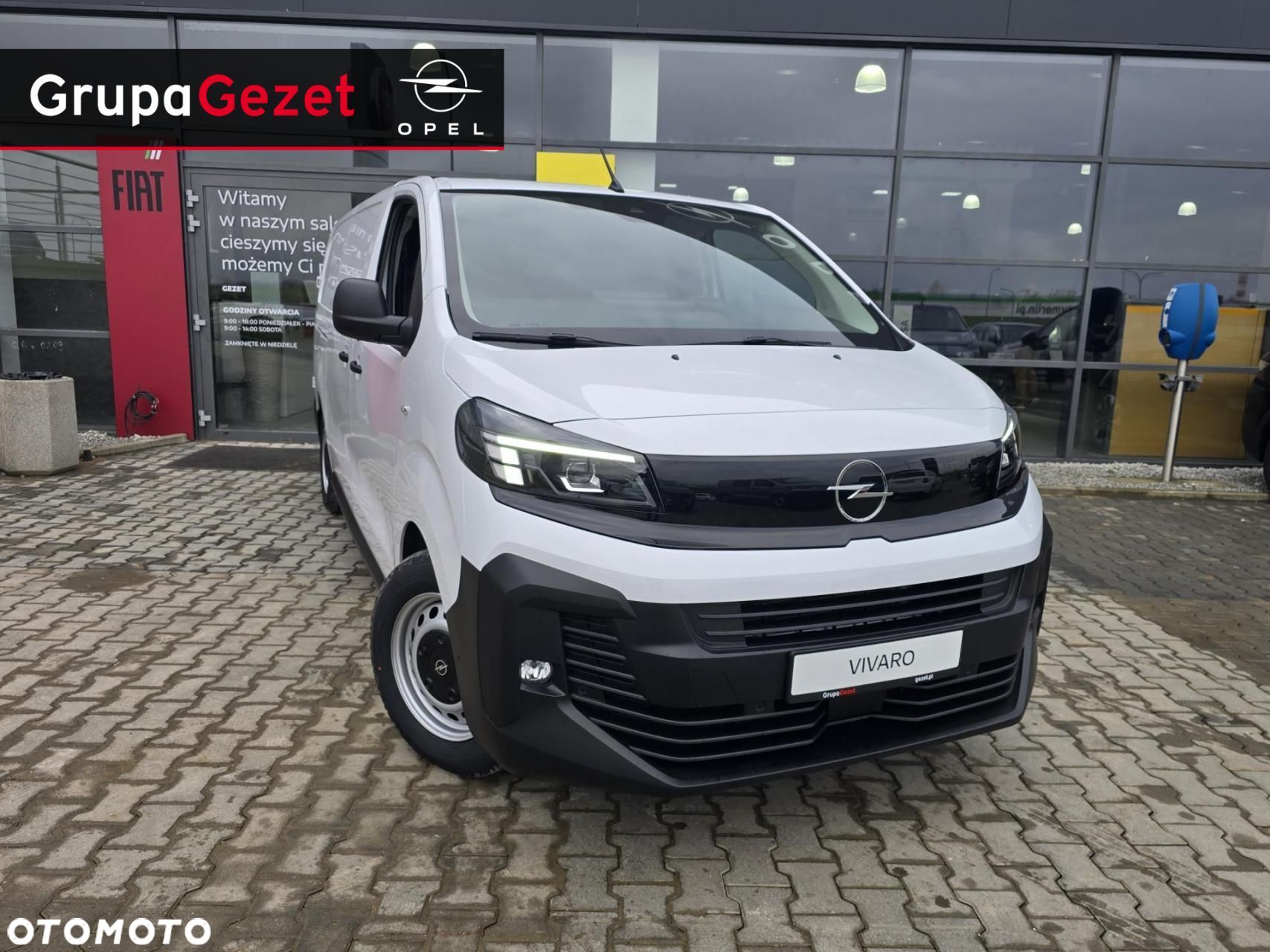 Opel Vivaro - 1