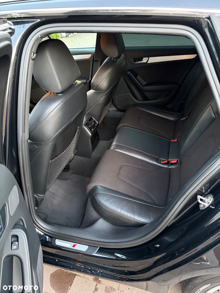 Audi A4 Avant 2.0 TFSI Quattro S tronic - 10