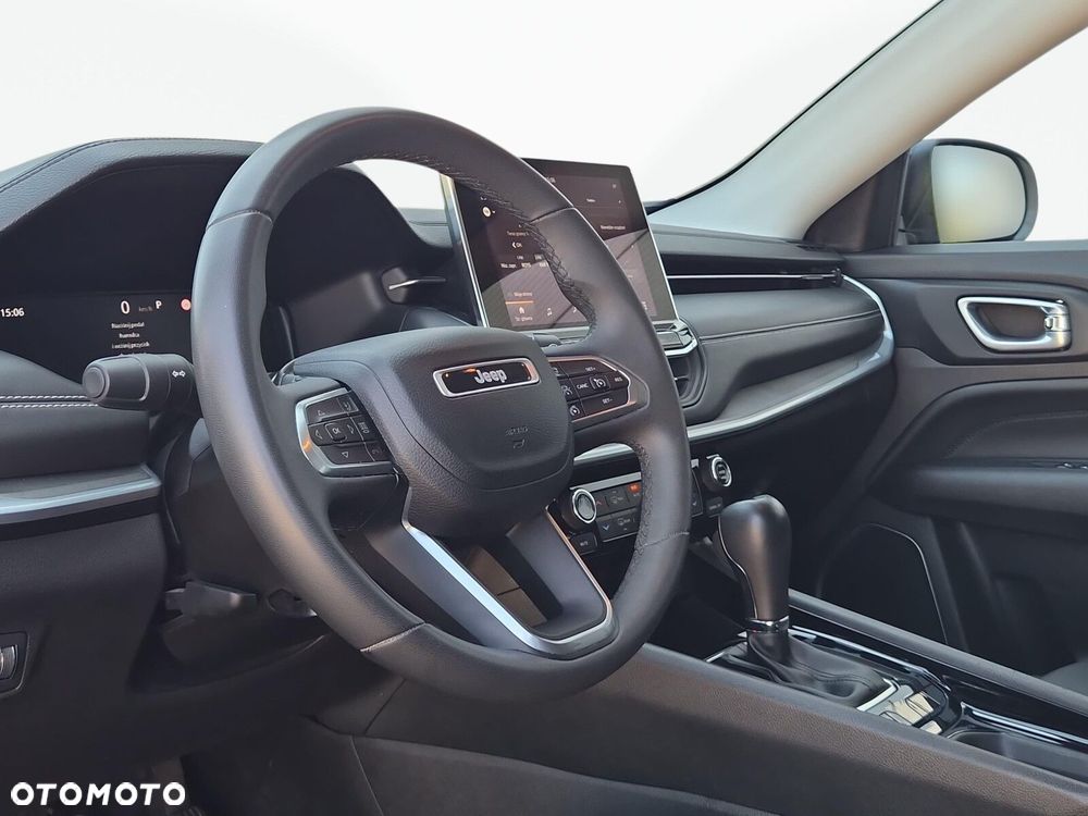 Jeep Compass - 10