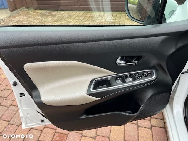 Nissan Micra 1.0 IG-T Tekna - 18