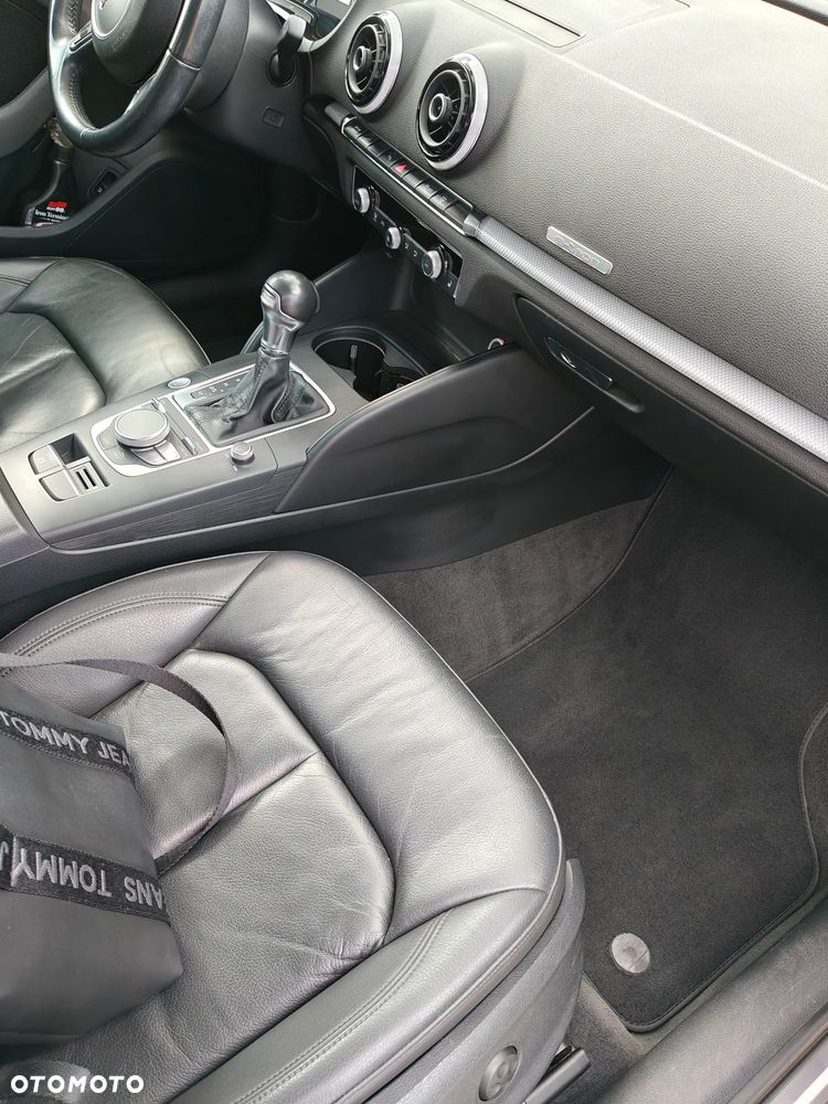 Audi A3 Sportback - 11