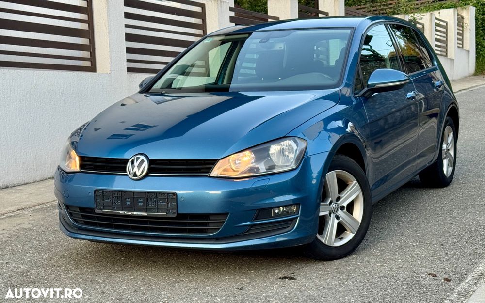 Volkswagen Golf 1.2 TSI BMT Comfortline - 12