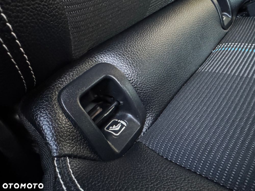 Mercedes-Benz CLA 180 d 7G-DCT Peak Edition - 27