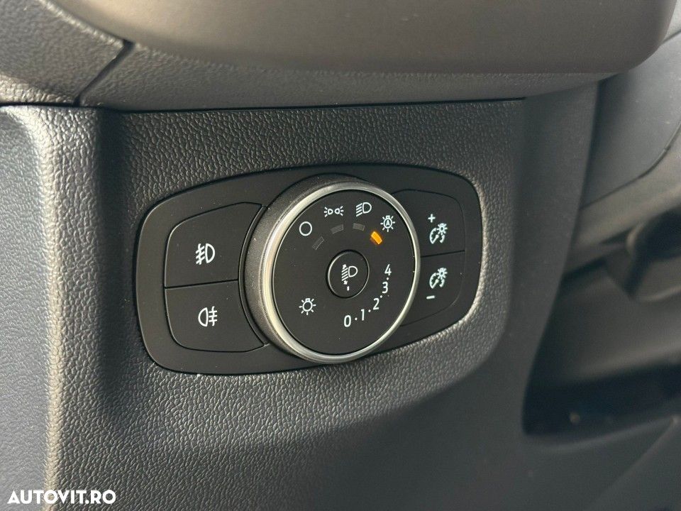 Ford Transit - 16
