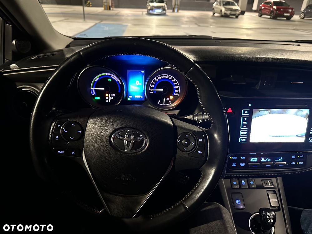 Toyota Auris 1.8 HSD Luna - 13