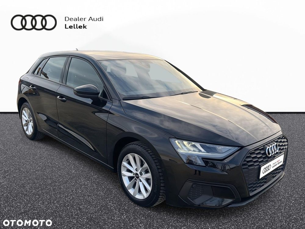 Audi A3 Sportback - 3