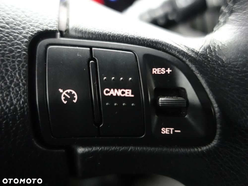 Kia Sportage 1.6 GDI L 2WD - 38