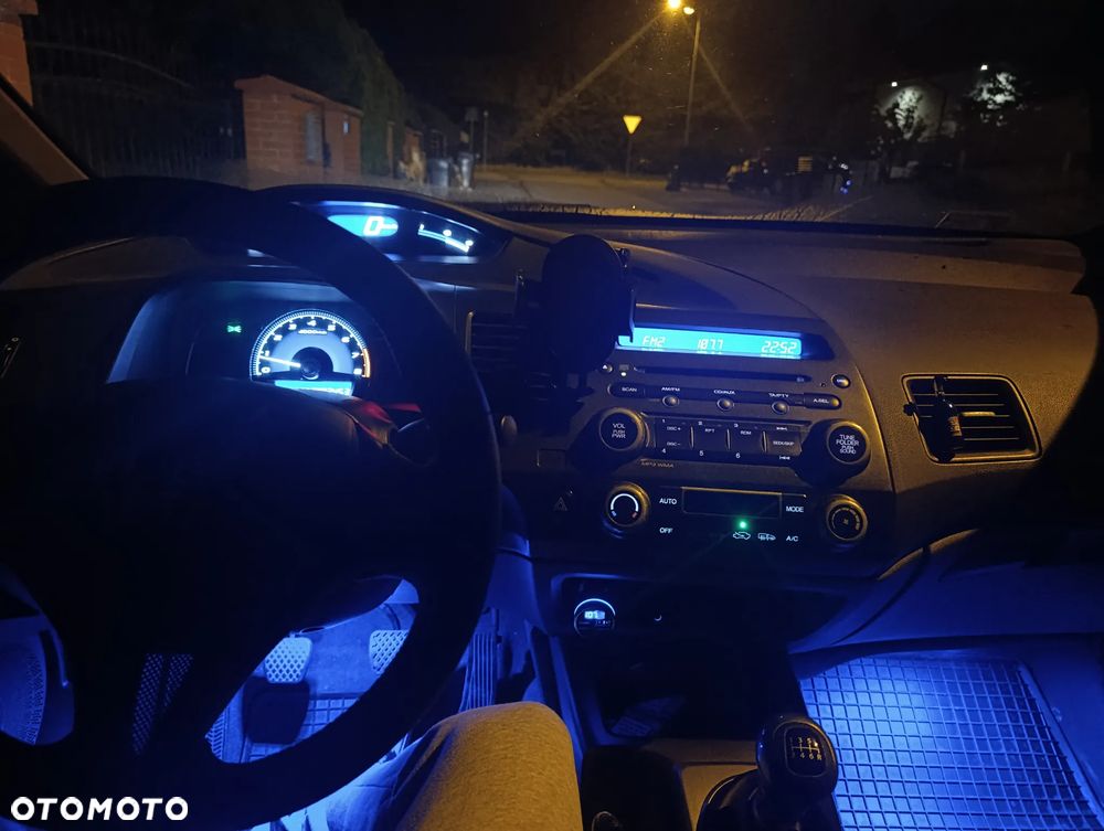 Honda Civic 1.8 Comfort - 40
