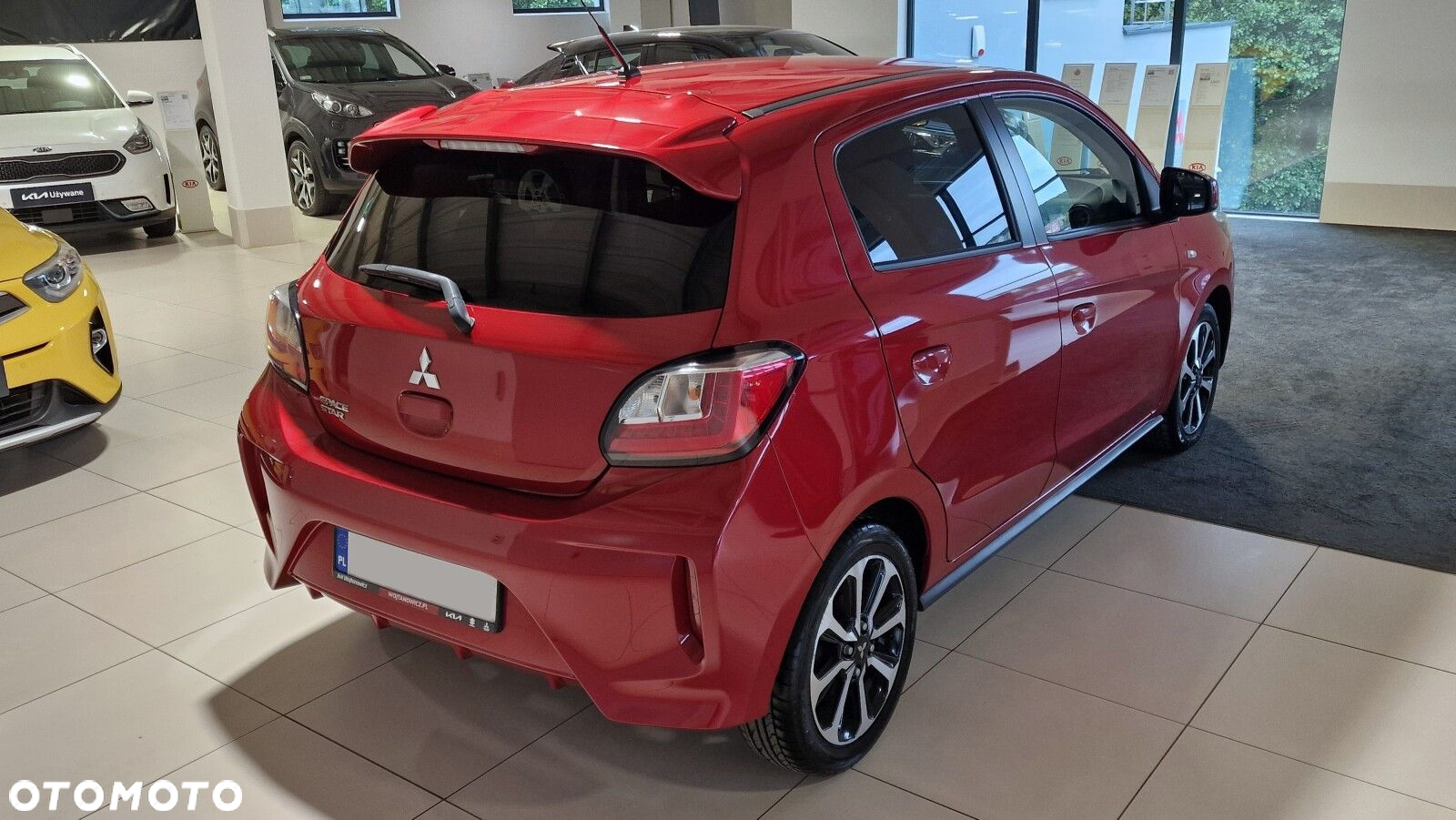 Mitsubishi Space Star 1.2 AS&G Instyle CVT - 8