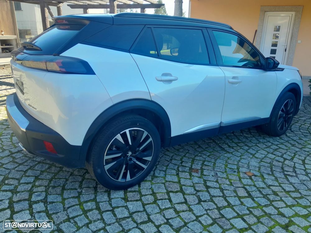 Peugeot 2008 1.2 PureTech GT Line EAT8 - 3