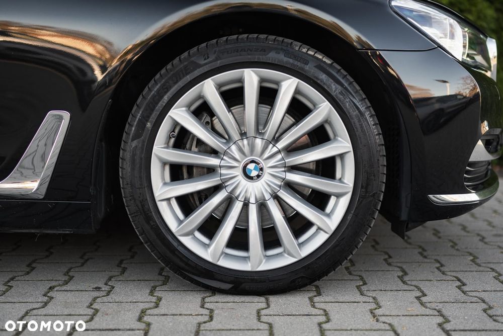 BMW Seria 7 - 40