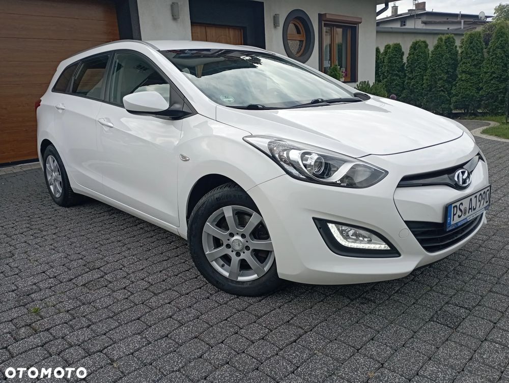 Hyundai i30 1.4 Premium - 17