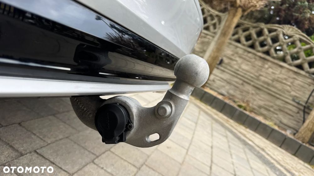 Volvo V60 B4 D Ultimate Bright - 39