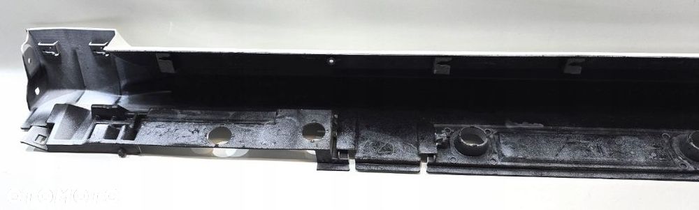 listwa progowa progi prawa prawy toyota corolla kombi e21 7585002220 - 4