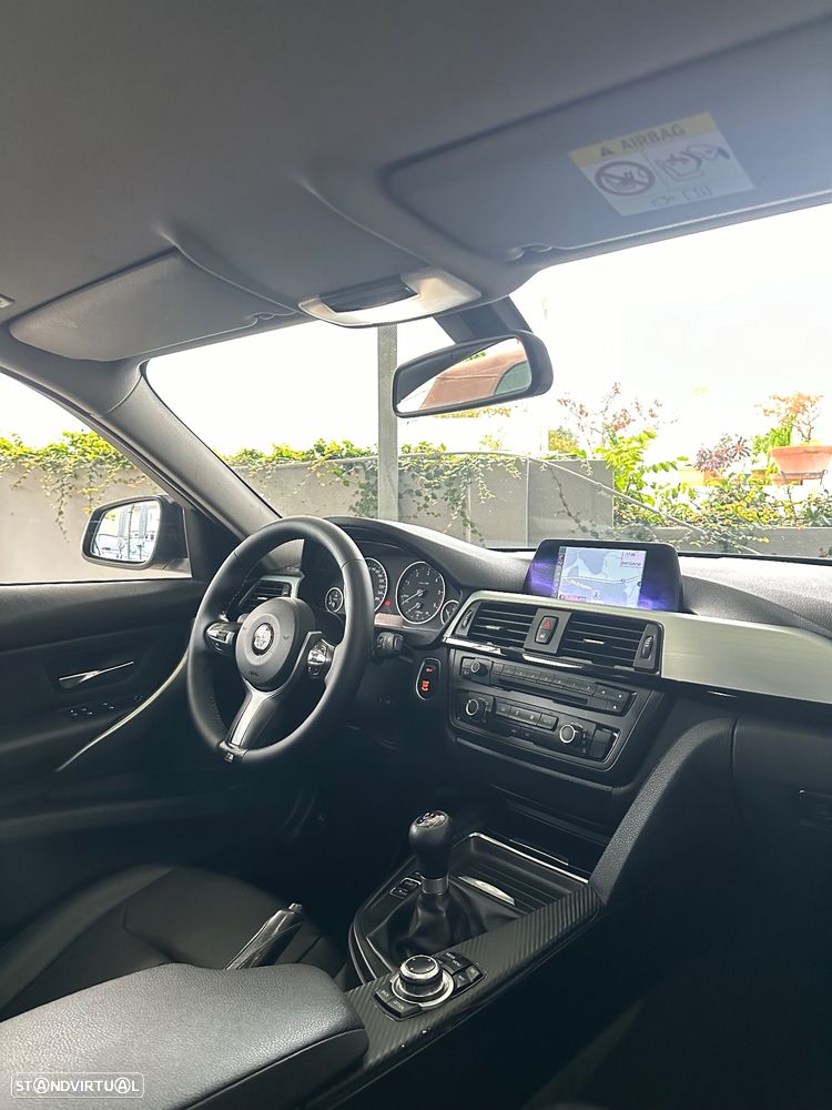 BMW 318 d Touring Line Sport - 16