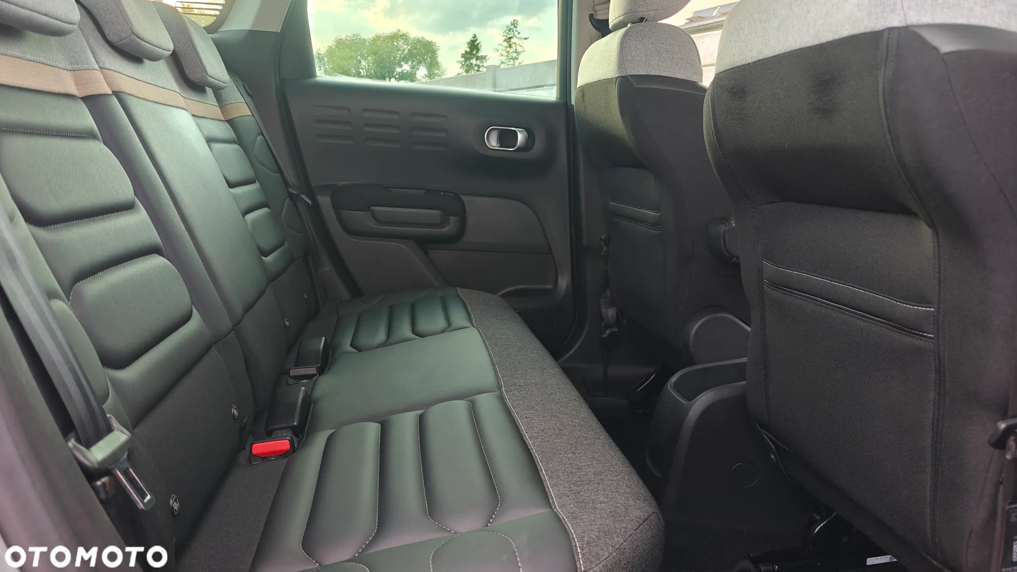 Citroën C3 Aircross 1.2 PureTech Shine S&S - 26