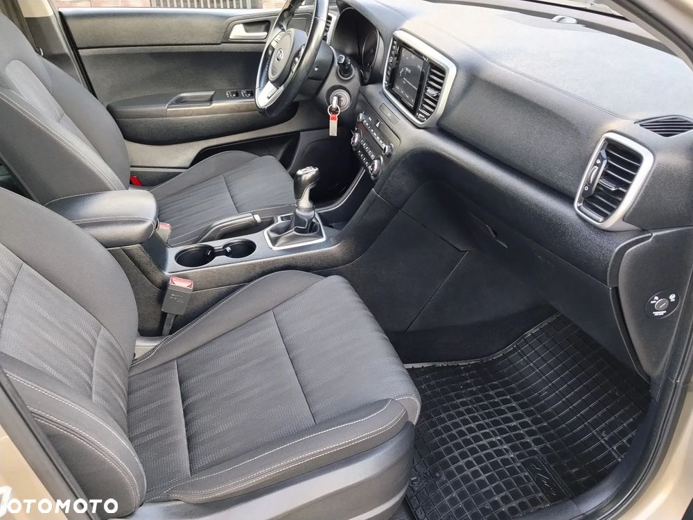 Kia Sportage - 15
