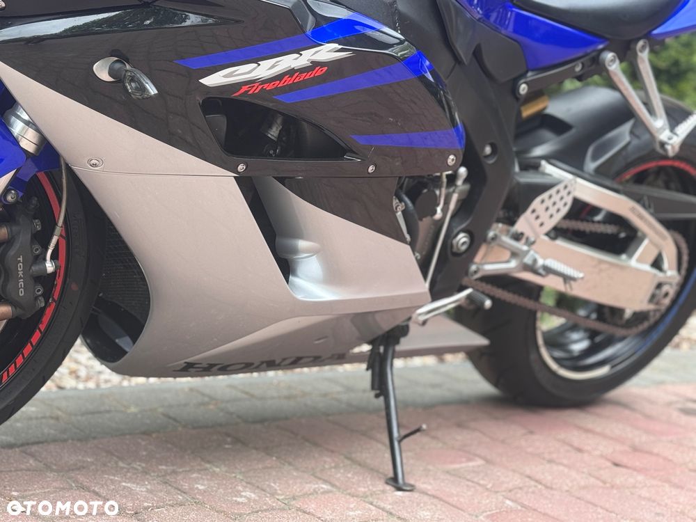 Honda CBR - 17