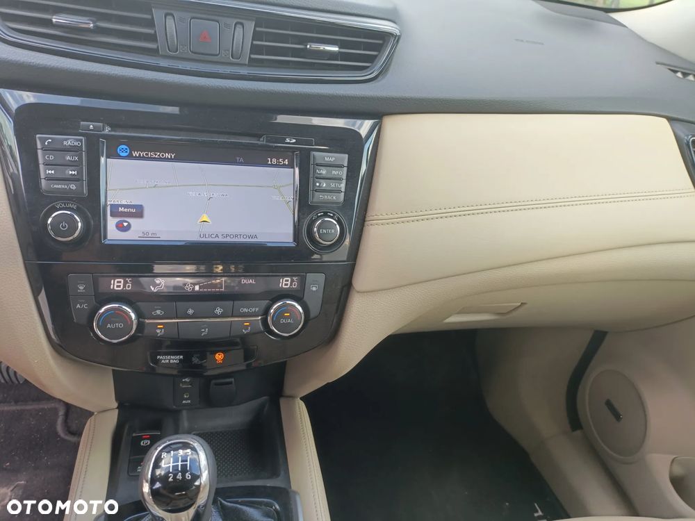 Nissan X-Trail 1.6 DIG-T Tekna 2WD - 12