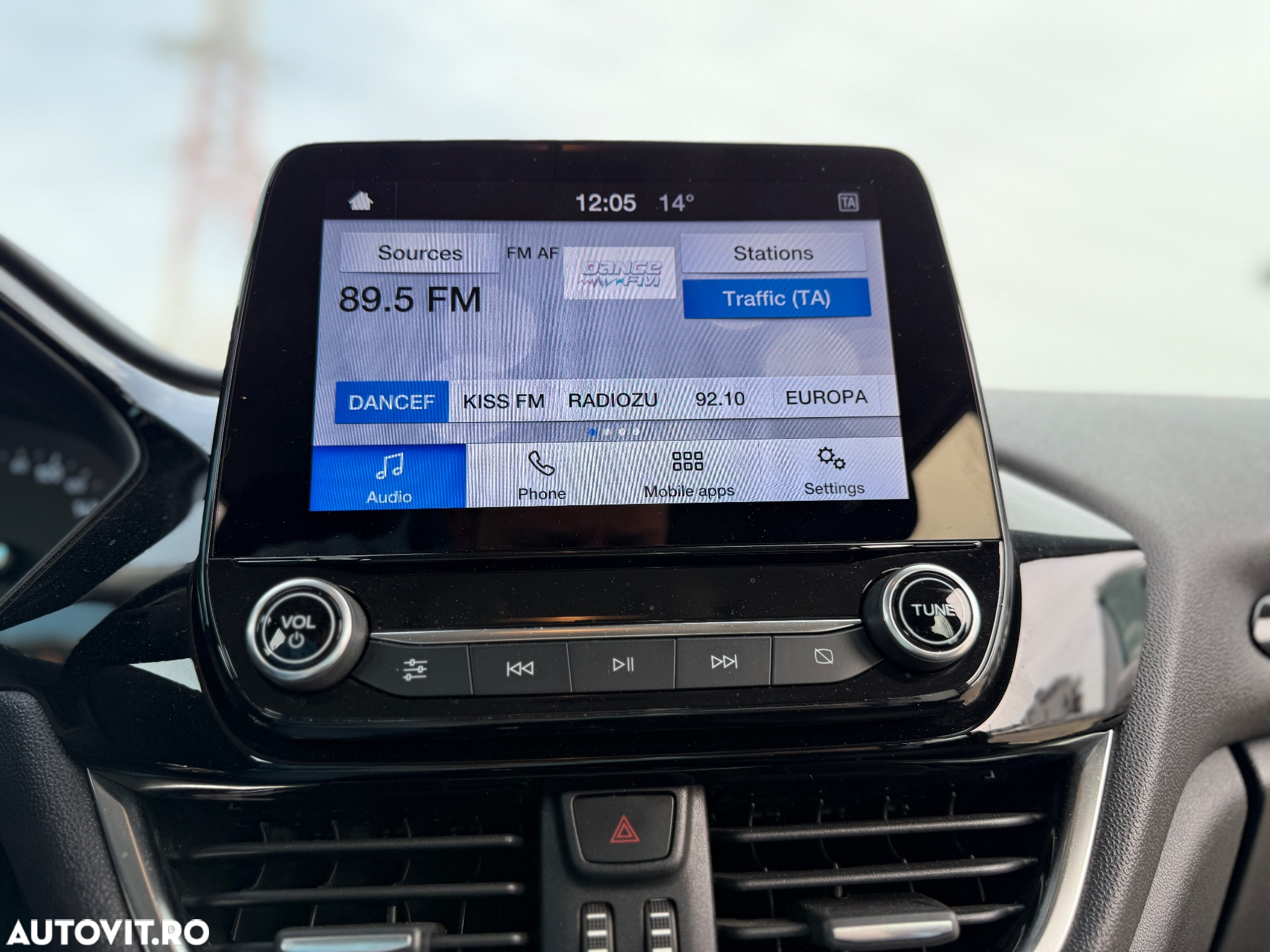 Ford Fiesta 1.1 Trend Connected - 17