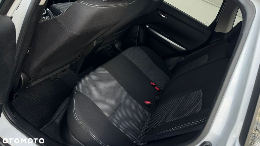 Suzuki Vitara 1.4 Boosterjet SHVS Premium 4WD - 8