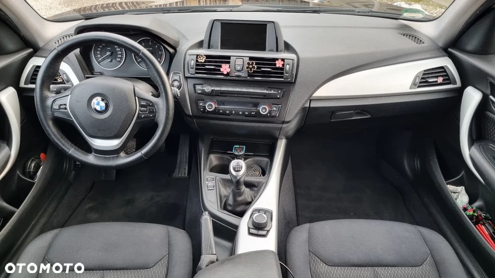 BMW Seria 1 116d - 9