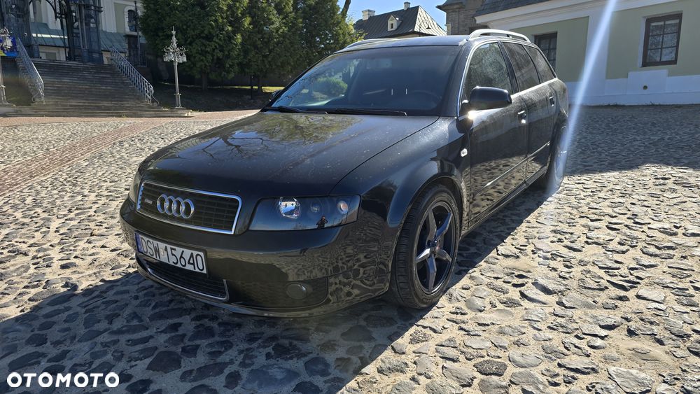 Audi A4 Avant - 13