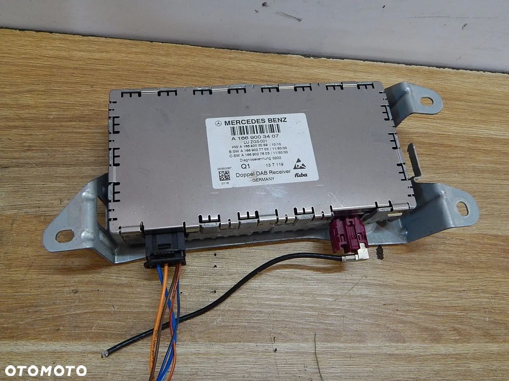 Radio nawigacja ekran moduł wzmacnacz Mercedes E klasa 212 W212 Lift w207 w218 09-16  Łuków części - 8