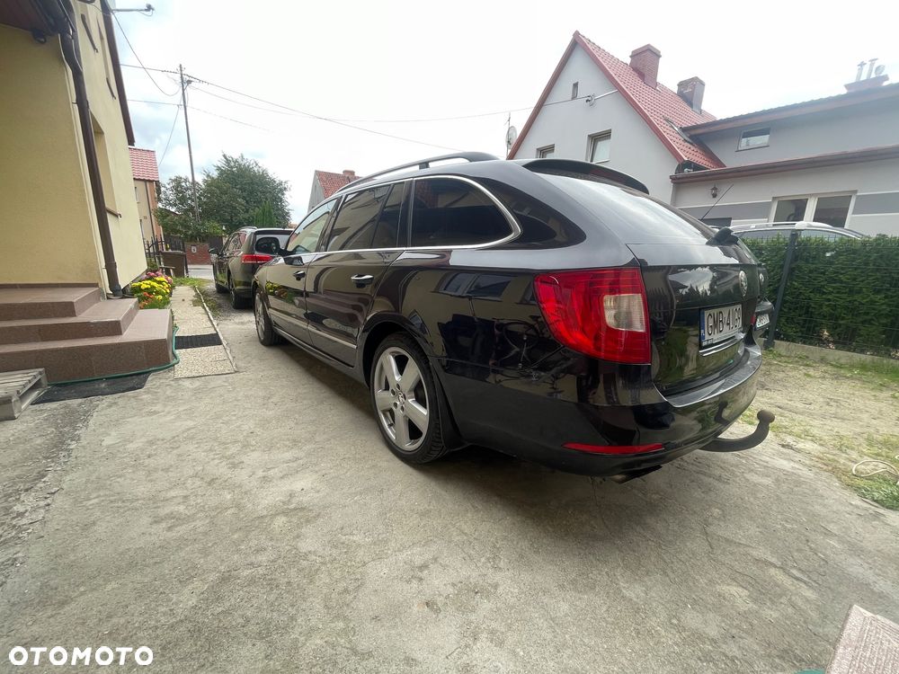 Skoda Superb 2.0 TDI Ambition DSG - 3