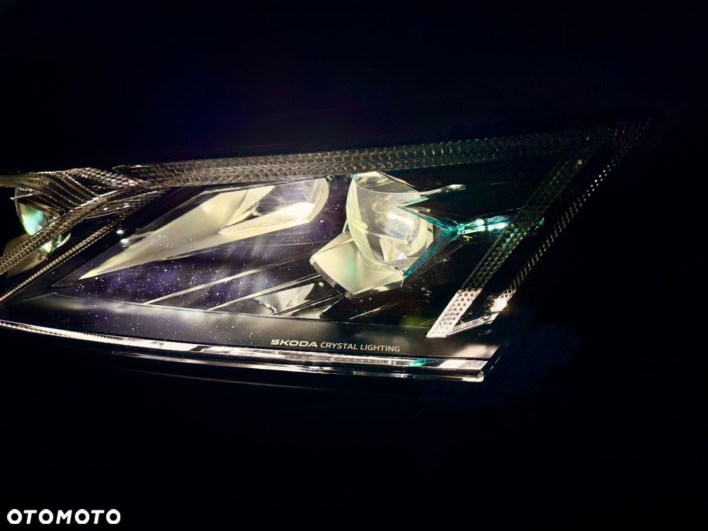 Skoda Octavia 1.5 TSI mHEV Sportline DSG - 10