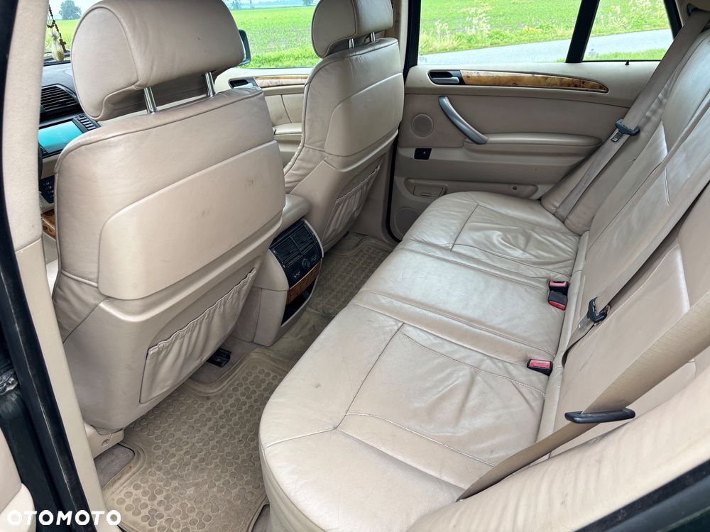 BMW X5 - 12