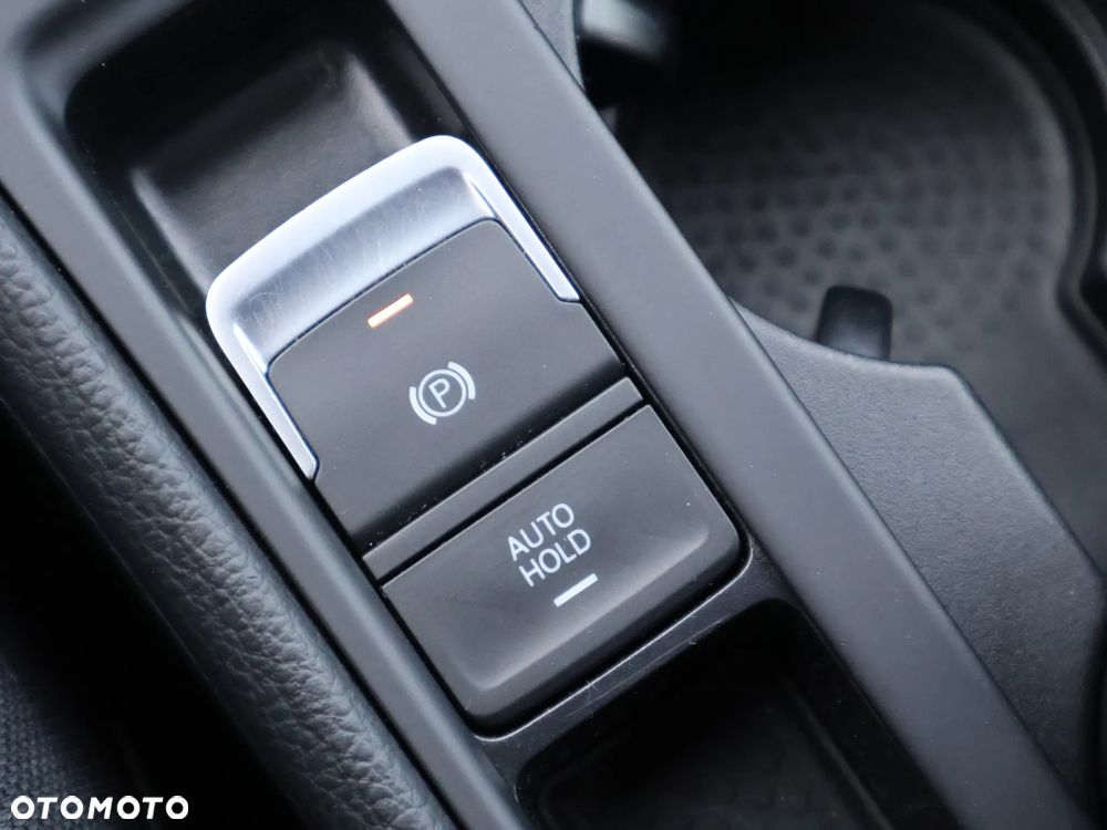 Volkswagen Golf - 13