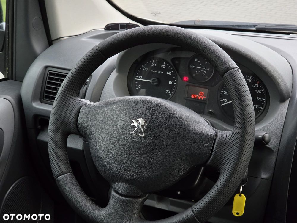 Peugeot Expert - 14