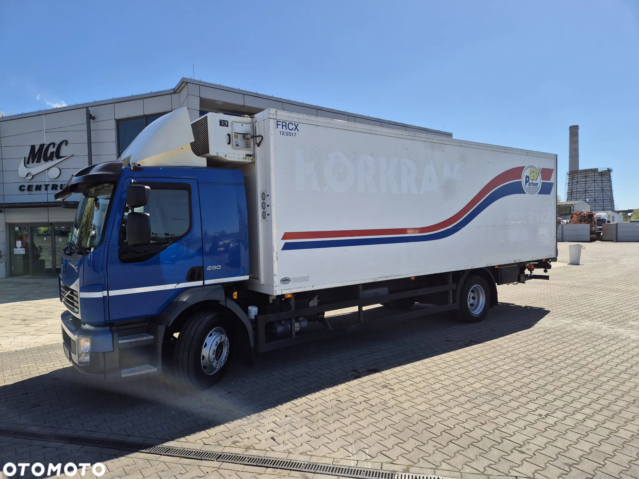 Volvo FL 290 / CHŁODNIA IZOTERMA / FRIGOBLOCK / 3 KOMORY / EURO5 / AUTOMAT / NISKI PRZEBIEG! - 12