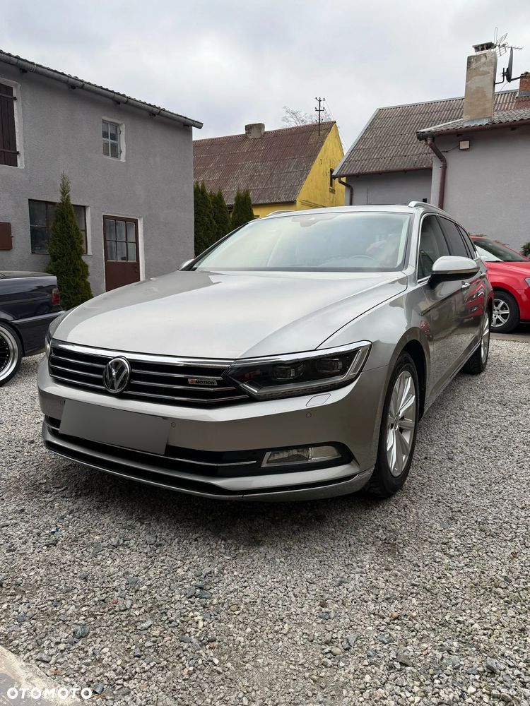 Volkswagen Passat 2.0 TDI Bi-Turbo BMT 4Mot Highline DSG - 1