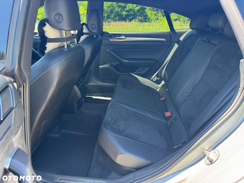 Volkswagen Arteon 2.0 TSI R-Line DSG - 25