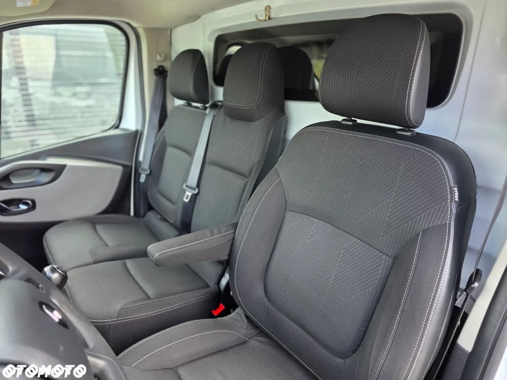 Renault TRAFIC WSOKI 1.6dCi Energy L1H2 Pack Clim VAT 1 BEZWYPADKOWY z Polskiego Salonu Serwisowany Zadbany Egzemplarz - 22