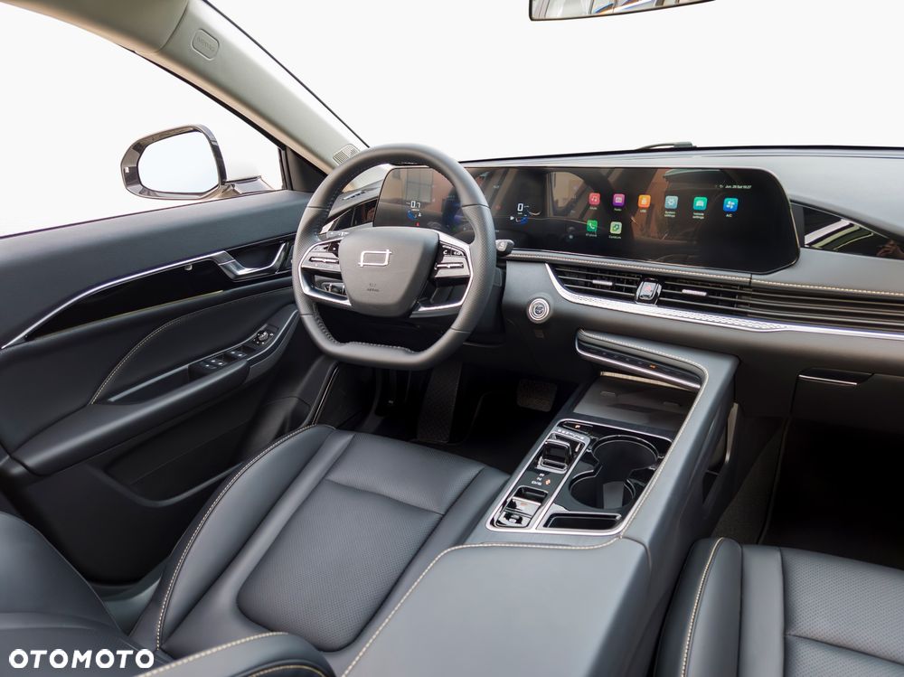 Bestune B70 2.0T Elegance - 23