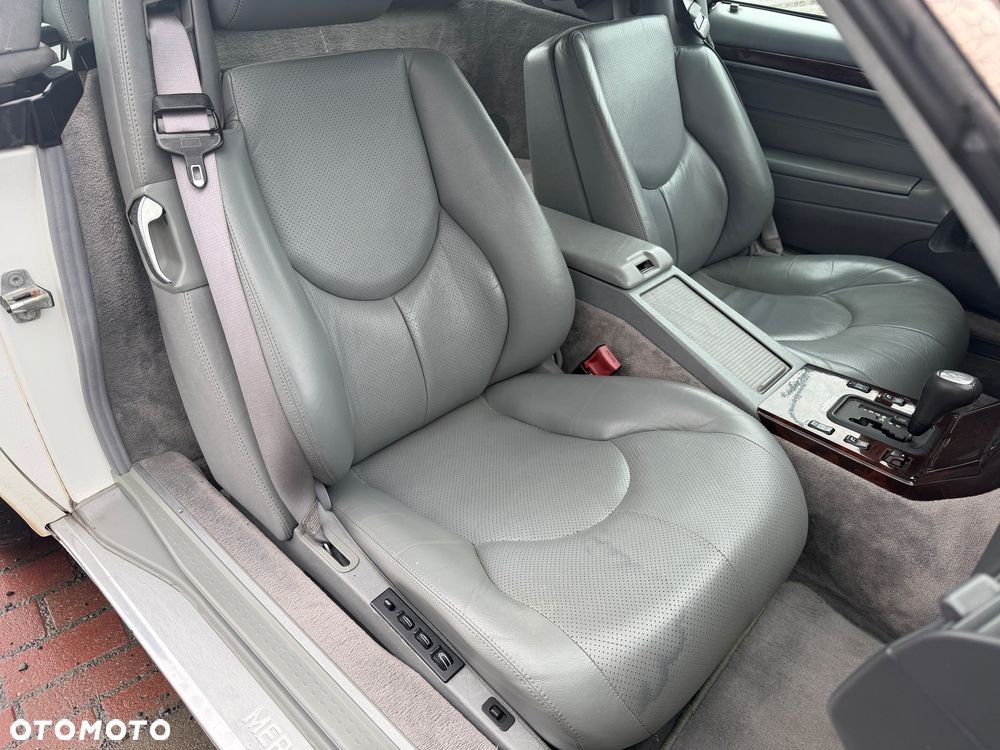 Mercedes-Benz SL - 11